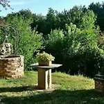 The Mansion House Capannina B&B