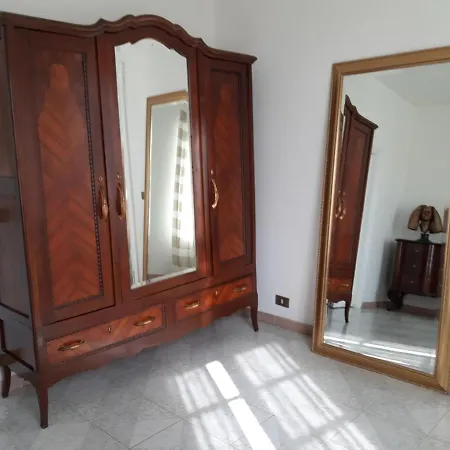The Mansion House Capannina 3*