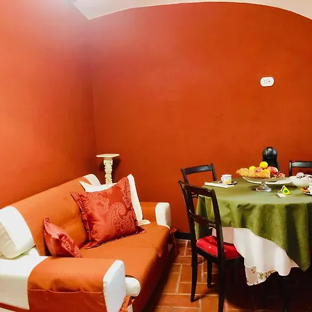 The Mansion House Capannina Bed and Breakfast Νόβι Λίγκουρε