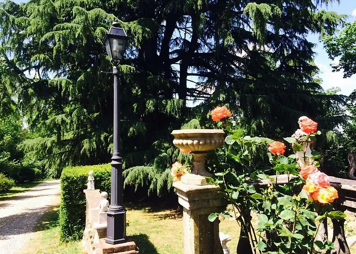 The Mansion House Capannina 3*