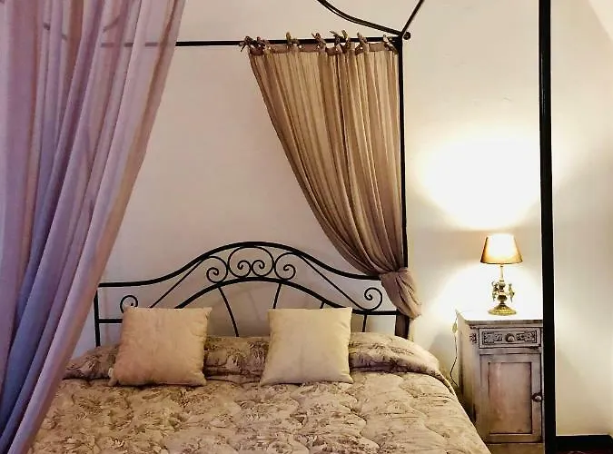 The Mansion House Capannina 3* Нови-Лигуре